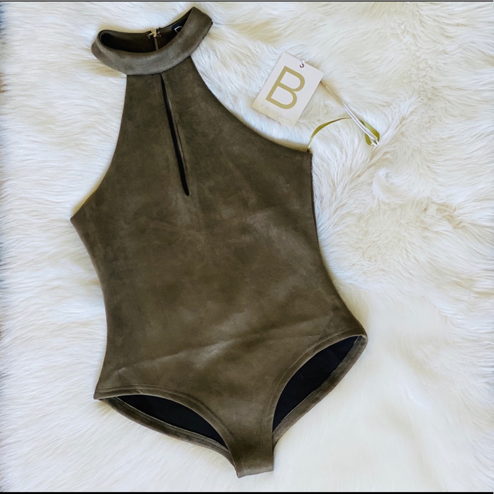 NWT Suede Racer Australian Boutique